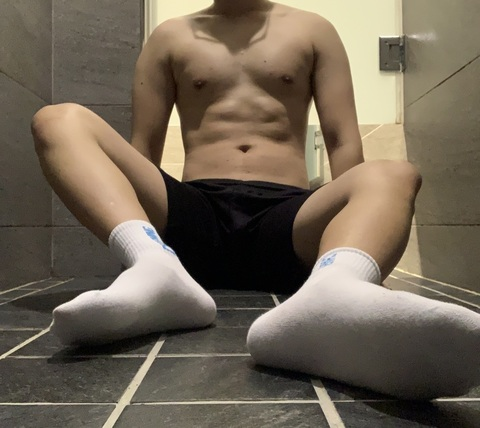 xundog OnlyFans - Free Access to 73 Videos & 49 Photos Onlyfans Free Access