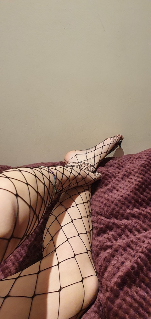 xxlilacmoonxx OnlyFans - Free Access to 32 Videos & 49 Photos Onlyfans Free Access