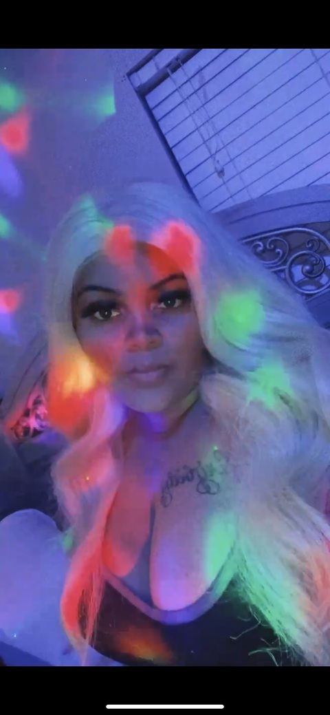 xxxyannia OnlyFans - Free Access to 32 Videos & 49 Photos Onlyfans Free Access
