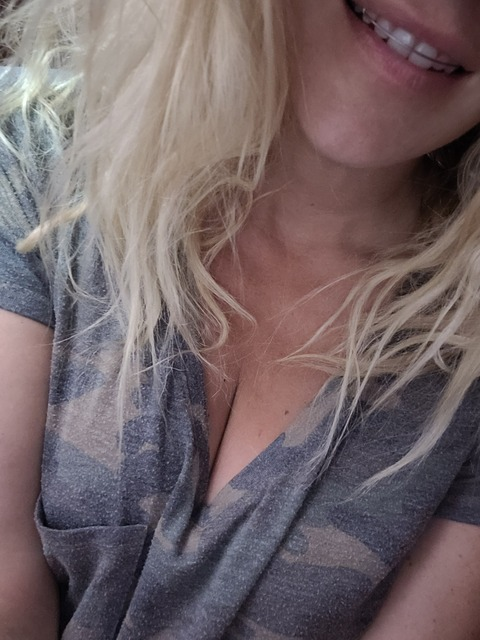 xyourdirtyslutx OnlyFans - Free Access to 32 Videos & 49 Photos Onlyfans Free Access