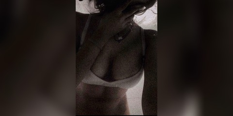 yazisais OnlyFans - Free Access to 32 Videos & 49 Photos Onlyfans Free Access