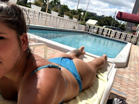 your_favorite_peach OnlyFans - Free Access to 32 Videos & 49 Photos Onlyfans Free Access