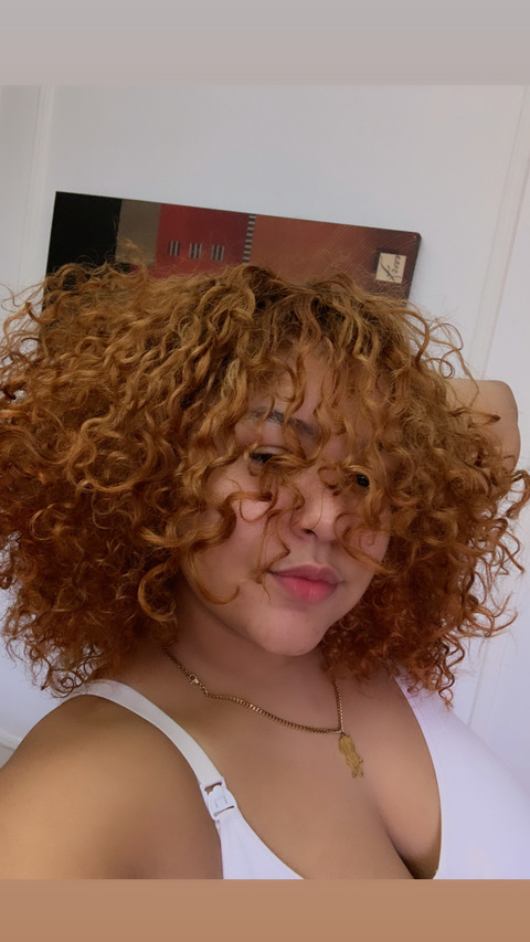 yourfavgoldilocks OnlyFans - Free Access to 32 Videos & 49 Photos Onlyfans Free Access