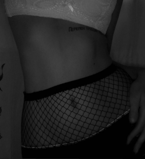 yourwaifu1 OnlyFans - Free Access to 32 Videos & 49 Photos Onlyfans Free Access