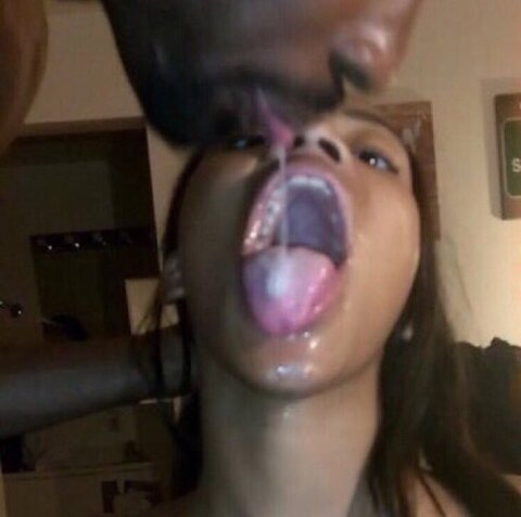 yrbbydaddy OnlyFans - Free Access to 32 Videos & 49 Photos Onlyfans Free Access