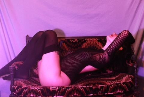 yrsoftbunni OnlyFans - Free Access to 32 Videos & 49 Photos Onlyfans Free Access