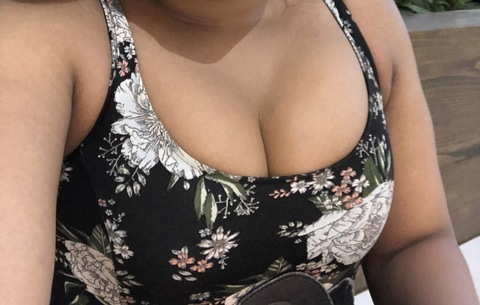 zairaxxx OnlyFans - Free Access to 32 Videos & 49 Photos Onlyfans Free Access