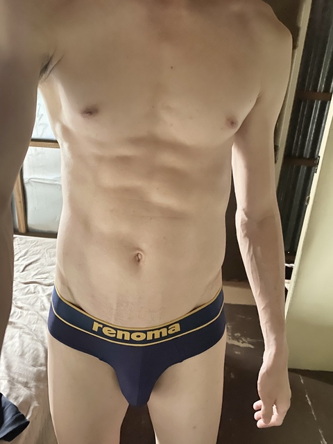 zedc16 OnlyFans - Free Access to 101 Videos & 49 Photos Onlyfans Free Access