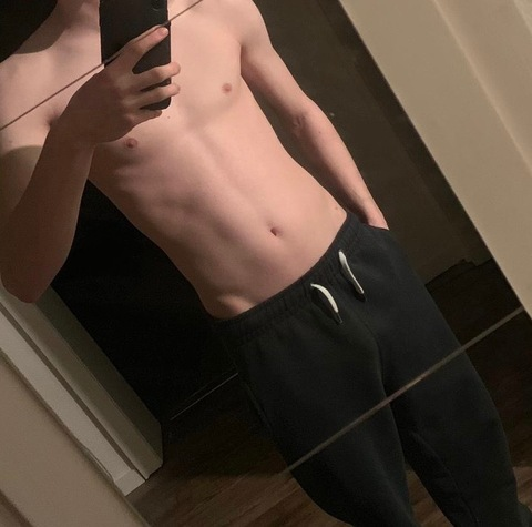 zenmaster03 OnlyFans - Free Access to 32 Videos & 49 Photos Onlyfans Free Access