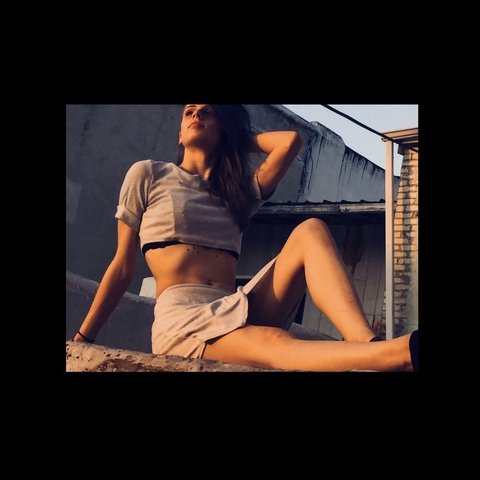 zoebreanna OnlyFans - Free Access to 32 Videos & 127 Photos Onlyfans Free Access